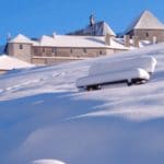 Le château de Joux sous la neige